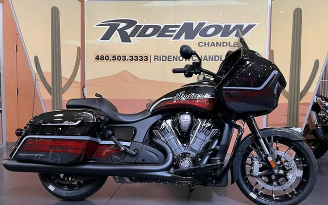 2026 Indian Challenger Dark Horse Signature Series Abyss Metallic / Red Allert