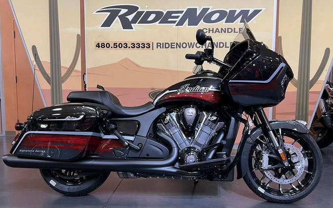 2026 Indian Challenger Dark Horse Signature Series Abyss Metallic / Red Allert