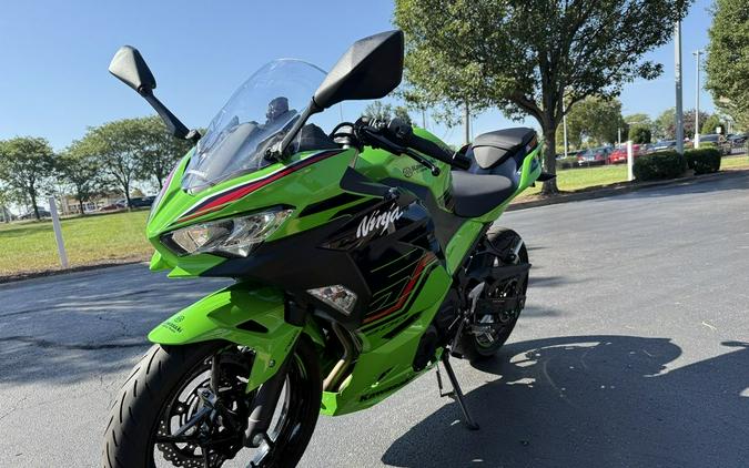 2023 Kawasaki Ninja® 400 KRT Edition ABS