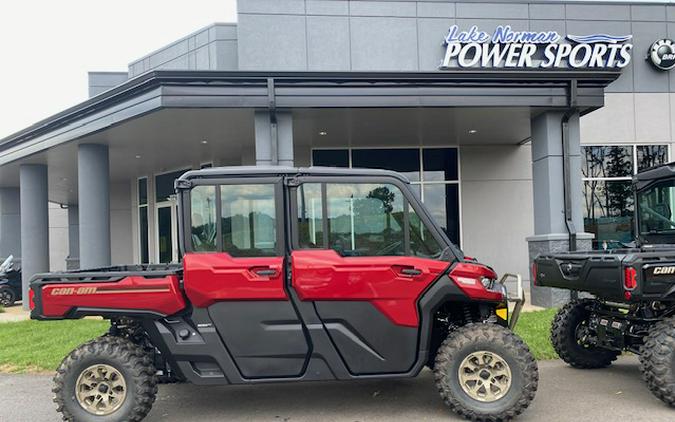 2024 Can-Am™ Defender MAX Limited HD10