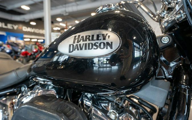 2024 Harley-Davidson Softail FLHCS - Heritage Classic