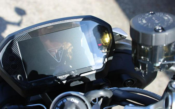 2026 Triumph Street Triple 765 RX