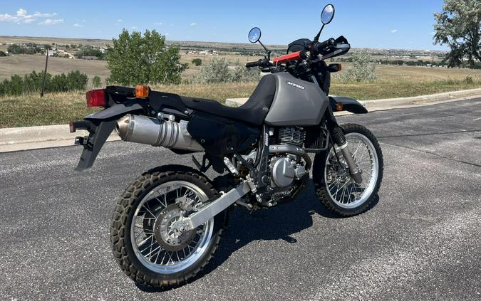 2020 Suzuki DR650S
