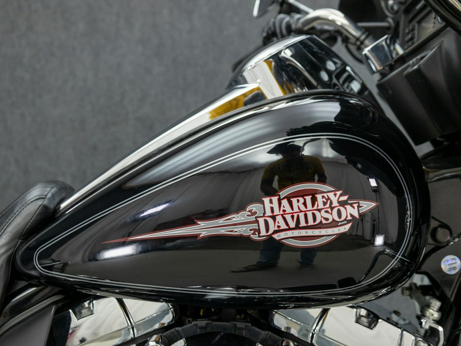 2012 HARLEY DAVIDSON FLHTC ELECTRA GLIDE CLASSIC