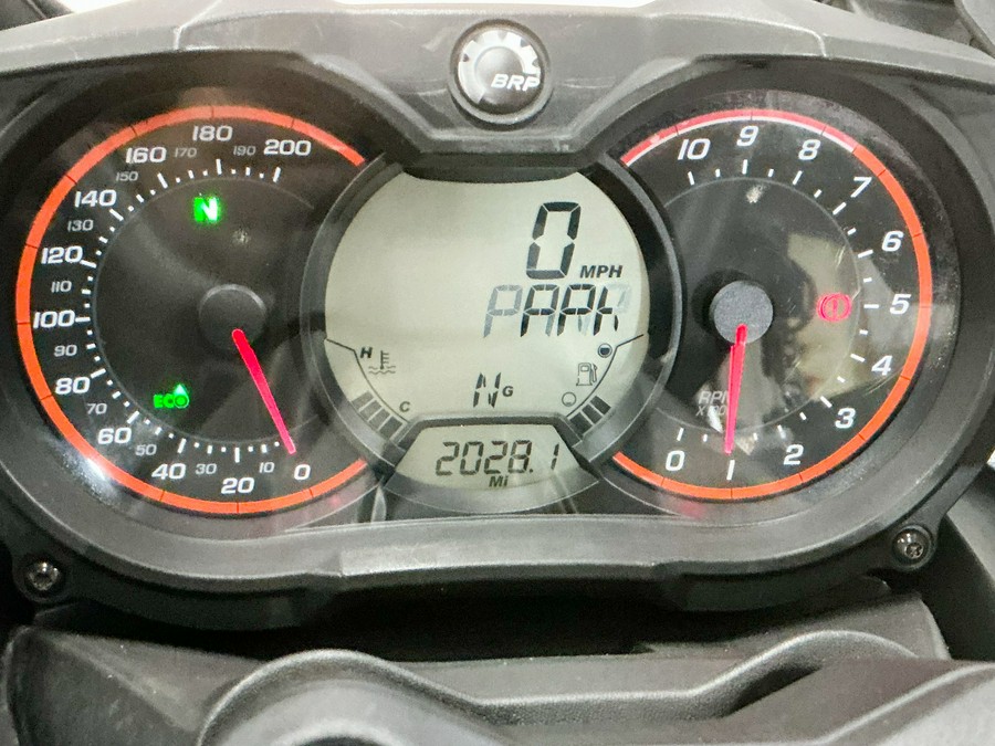 2015 Can-Am Spyder® F3-S SE6