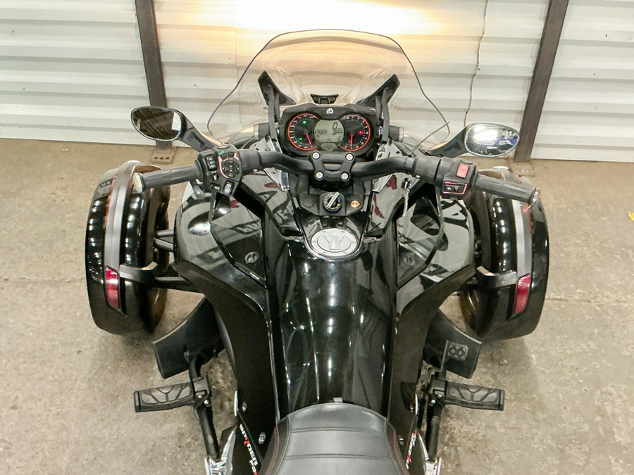 2015 Can-Am Spyder® F3-S SE6