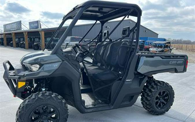 2024 Can-Am Defender XT HD7