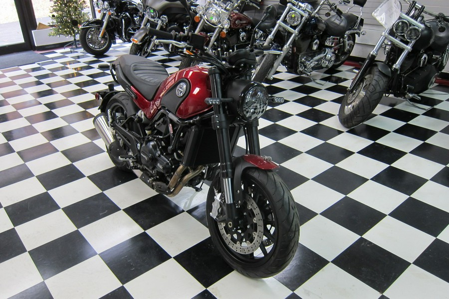 2022 Benelli LEONCINO
