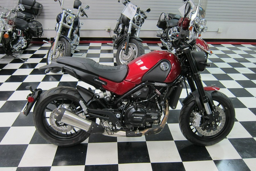 2022 Benelli LEONCINO