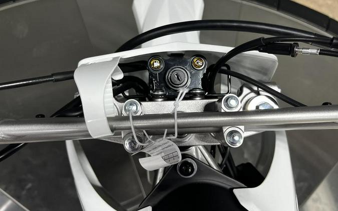 2026 Kawasaki KLX®230R S