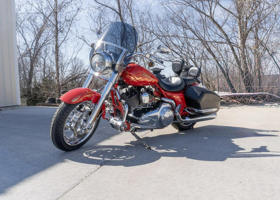 2007 Harley-Davidson® FLHRSE3 - Road King® Screamin' Eagle®