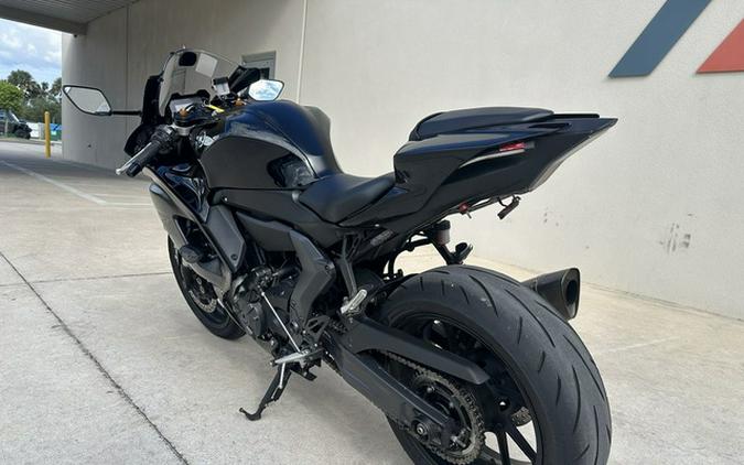 2025 Yamaha YZF R7