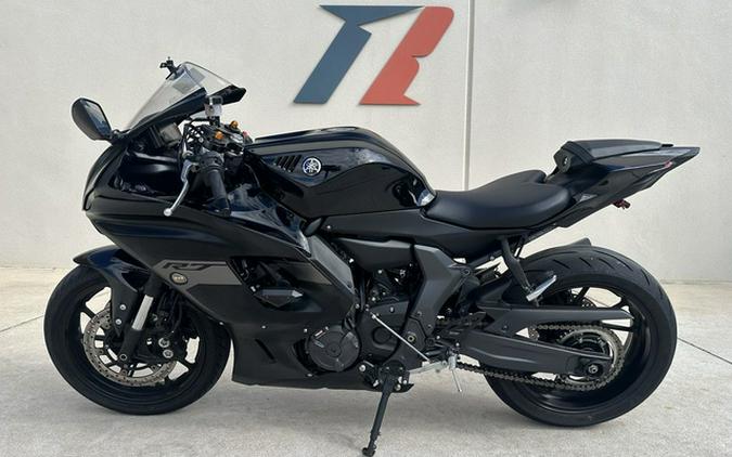 2025 Yamaha YZF R7