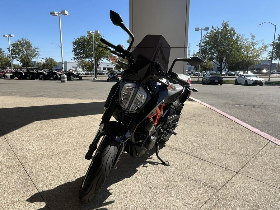 2023 KTM 390 Duke