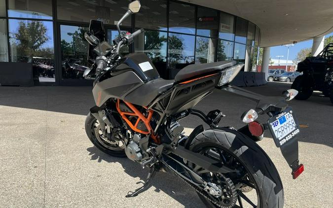 2023 KTM 390 Duke