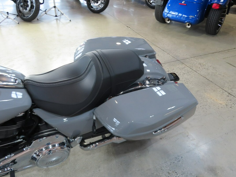 2025 Harley-Davidson® Street Glide® FLHX