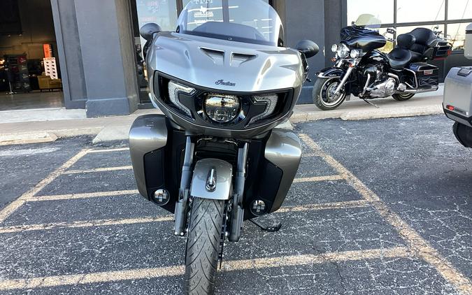 2026 Indian Motorcycle Pursuit® Dark Horse®