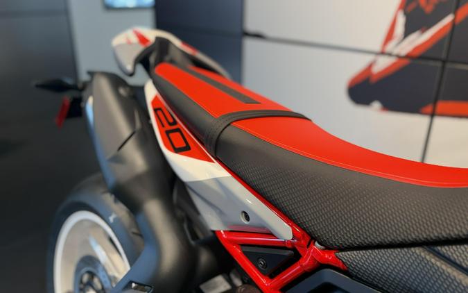2026 Ducati HYPERMOTARD V2 SP