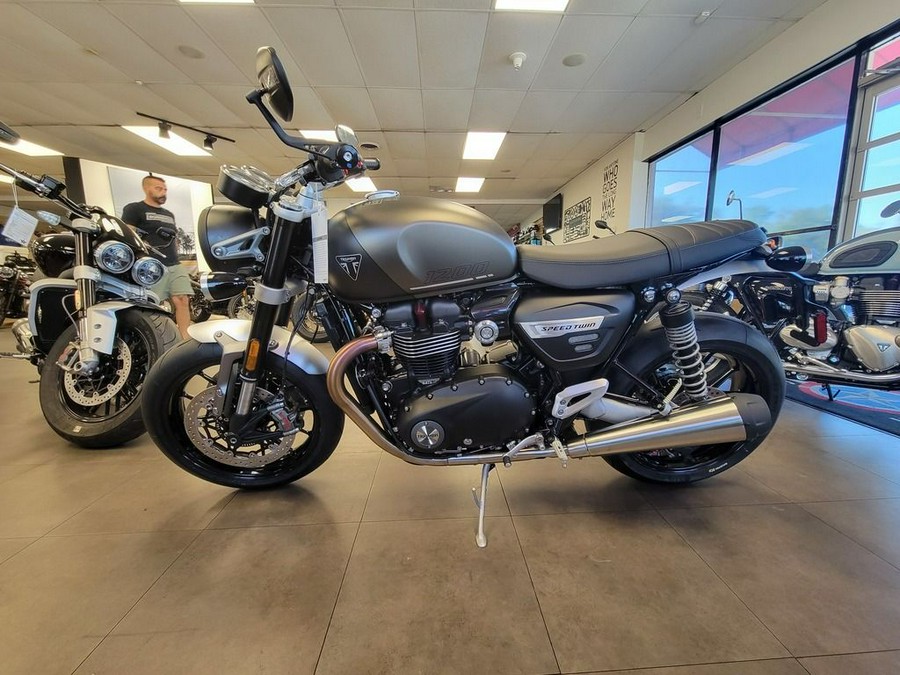 2024 Triumph Speed Twin 1200 Matte Ironstone/Matte Storm Grey