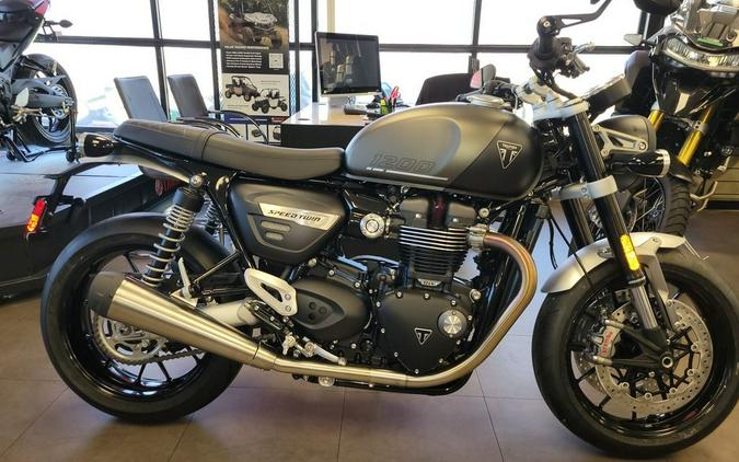 2024 Triumph Speed Twin 1200 Matte Ironstone/Matte Storm Grey