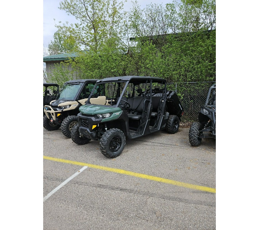 2023 Can-Am™ Defender MAX DPS HD7