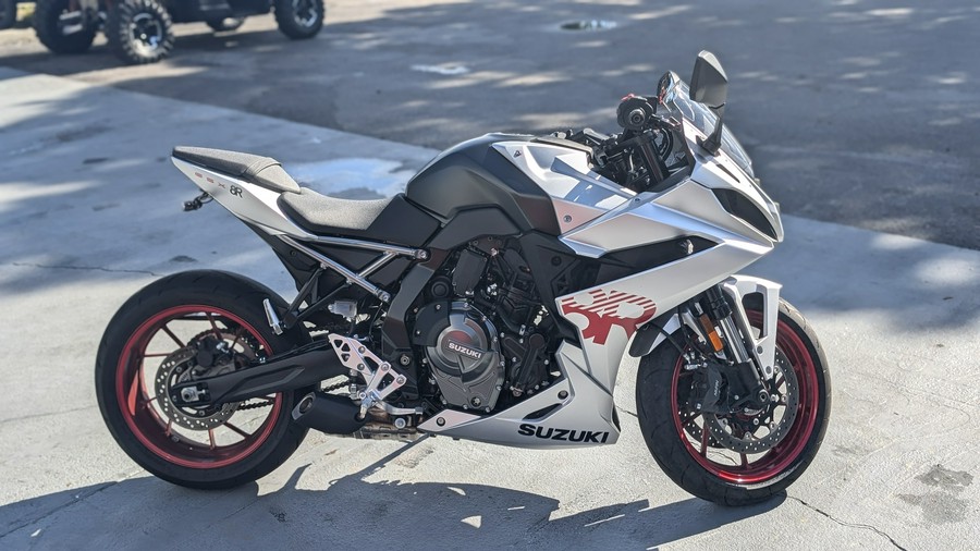 2024 Suzuki GSX-S 8R