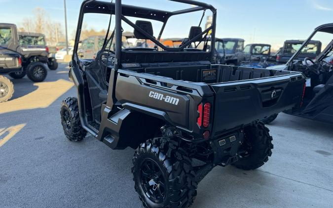 2025 Can-Am® Defender DPS HD10