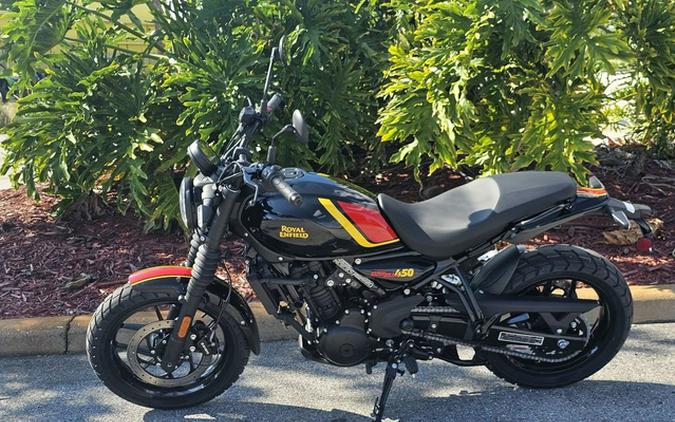 2026 ROYAL ENFIELD Guerrilla 450 Playa Black