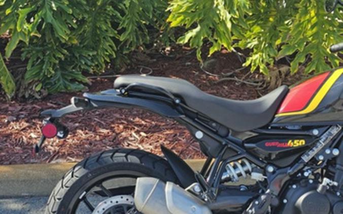 2026 ROYAL ENFIELD Guerrilla 450 Playa Black