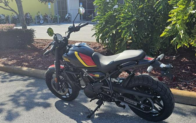 2026 ROYAL ENFIELD Guerrilla 450 Playa Black