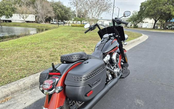 2025 Harley-Davidson Heritage Classic FLHC