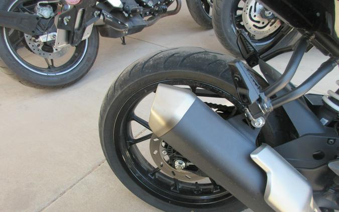 2025 CFMOTO 300SS