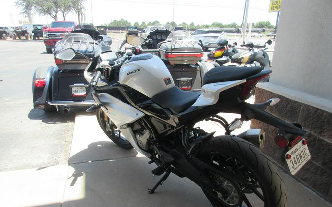 2025 CFMOTO 300SS