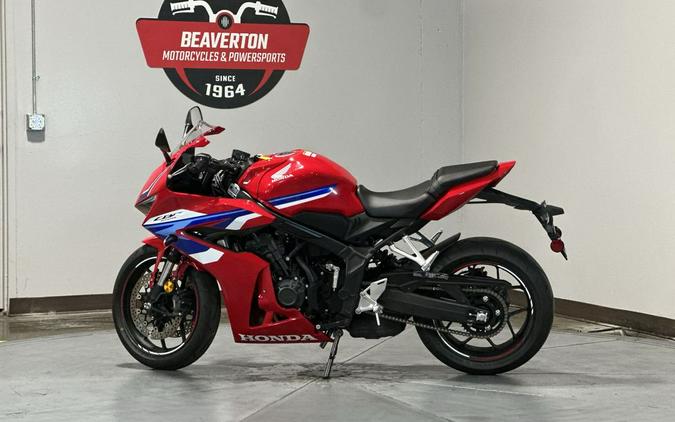 2026 Honda CBR650R E-Clutch