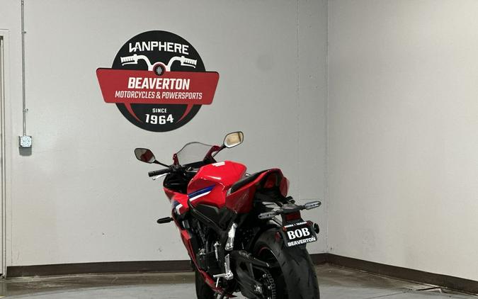 2026 Honda CBR650R E-Clutch