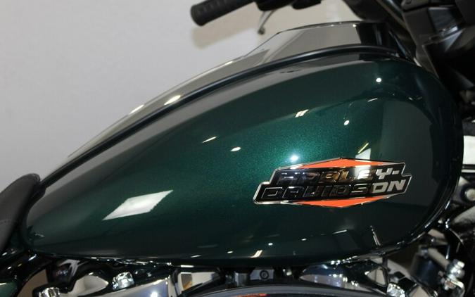 Harley-Davidson Street Glide® 2024 FLHX 84410737DT ALPINE GREEN