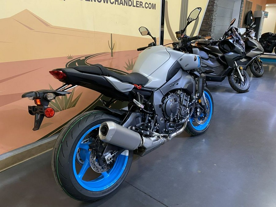 2025 Yamaha MT-10