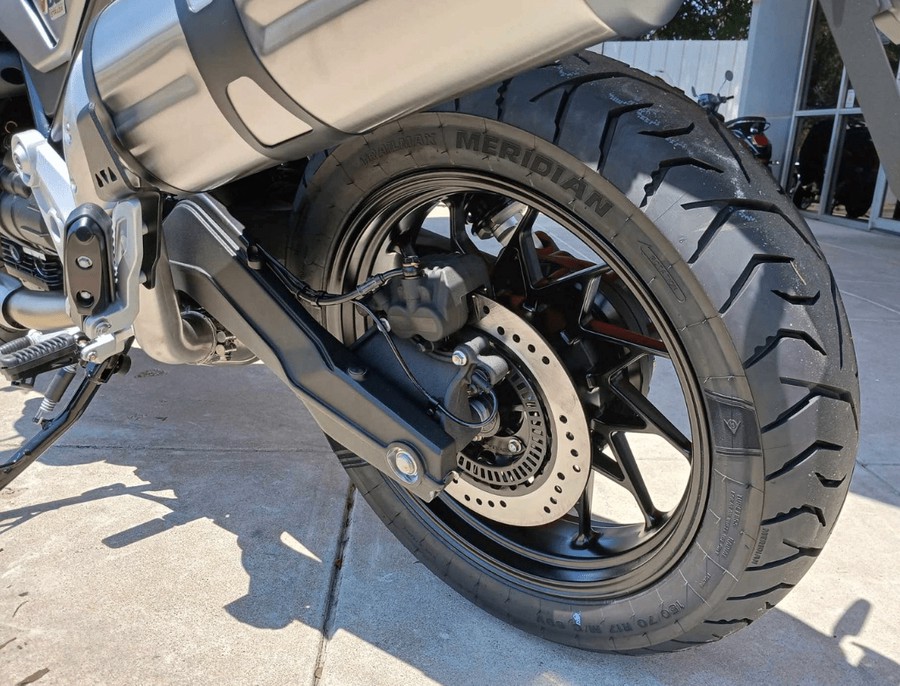 2025 Moto Guzzi V85