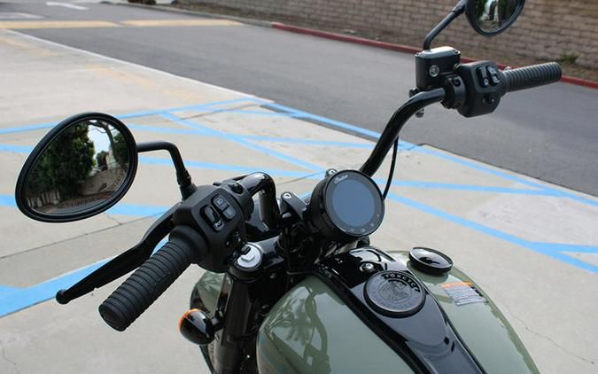 2026 Indian Motorcycle® Chief® Bobber Dark Horse® Moss Green