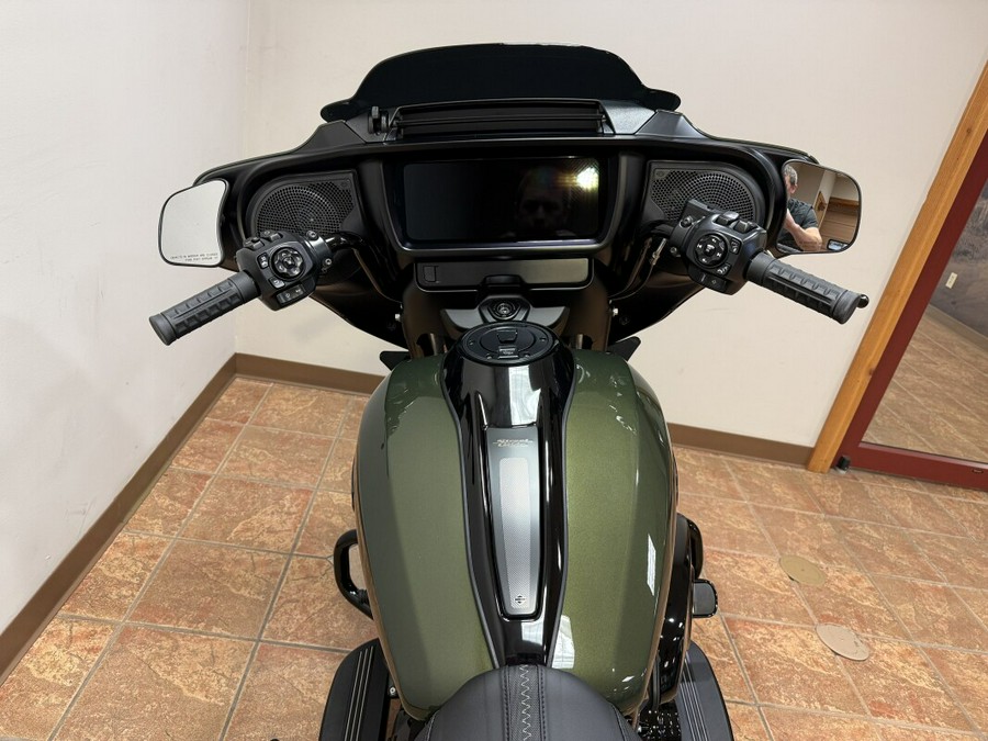 2026 FLHX Street Glide®