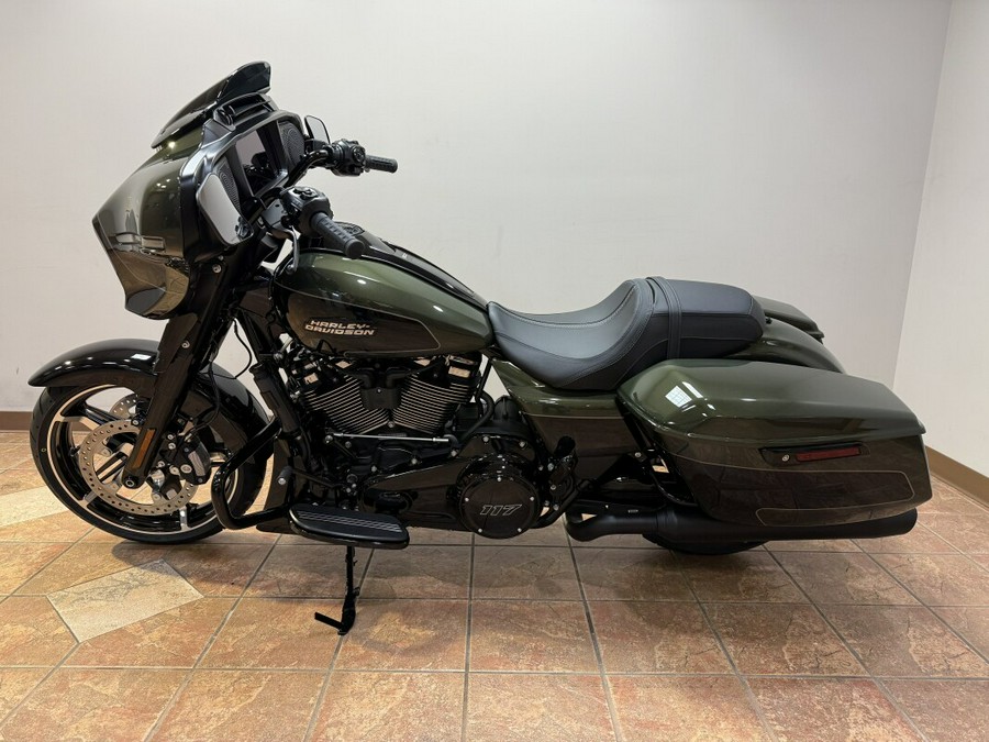 2026 FLHX Street Glide®