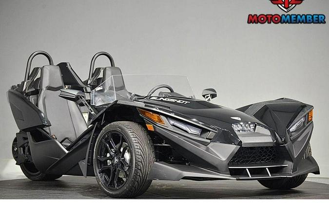 2025 Slingshot Slingshot® S AutoDrive Jet Black
