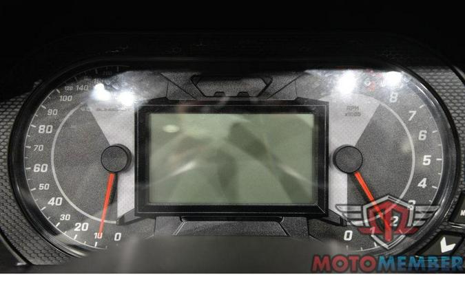 2025 Slingshot Slingshot® S AutoDrive Jet Black