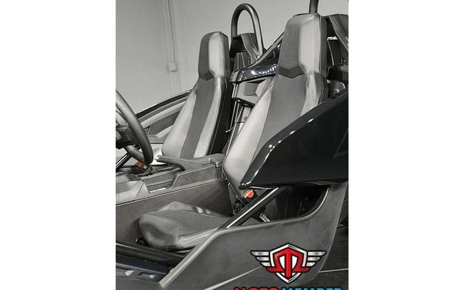 2025 Slingshot Slingshot® S AutoDrive Jet Black