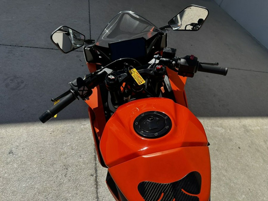 2023 KTM RC 390