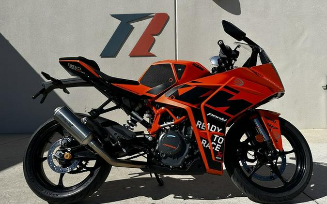 2023 KTM RC 390