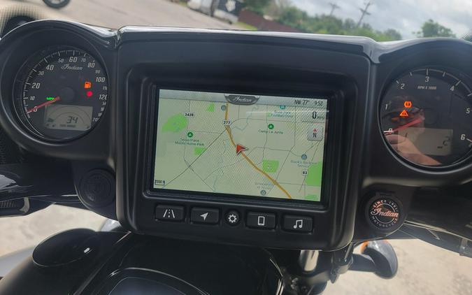 2025 Indian Motorcycle Roadmaster® Dark Horse® with PowerBand Audio Package