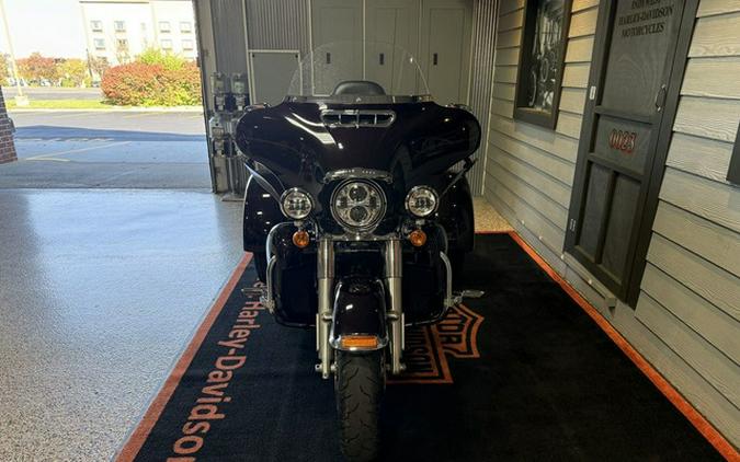 2014 Harley-Davidson Trike FLHTCUTG - Tri Glide Ultra