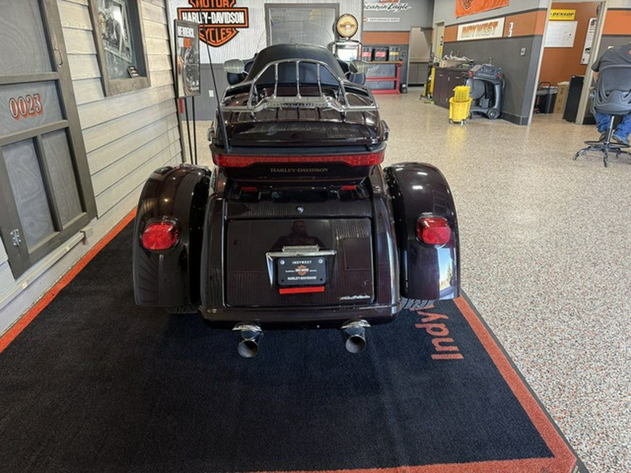 2014 Harley-Davidson Trike FLHTCUTG - Tri Glide Ultra
