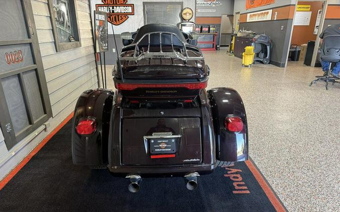 2014 Harley-Davidson Trike FLHTCUTG - Tri Glide Ultra